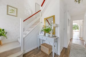 Entrance Hallway- click for photo gallery
